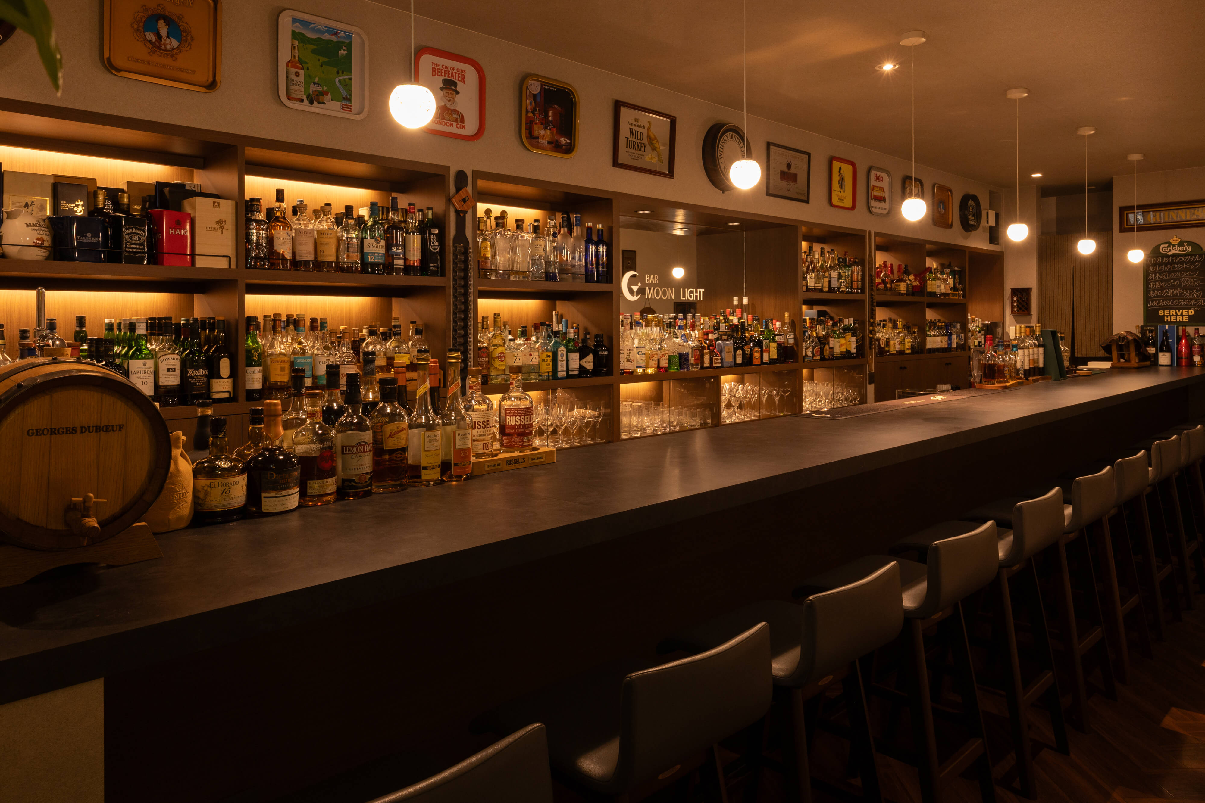 落ち着いた店内の雰囲気